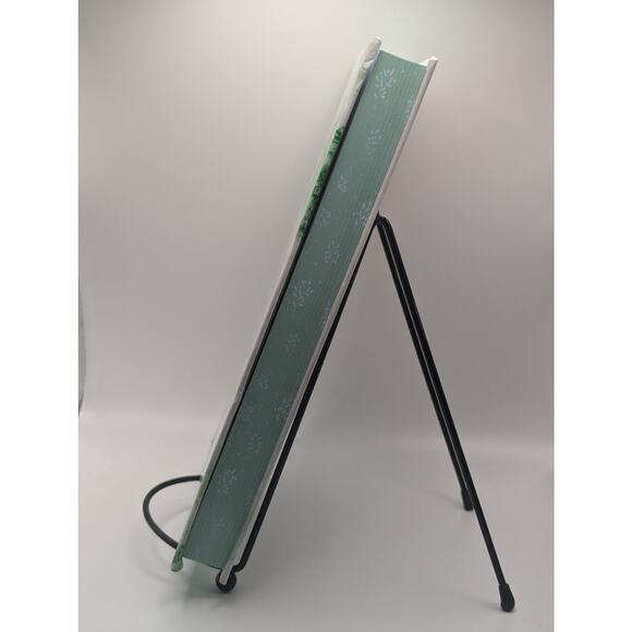 SIGNED Thorne Princess by LJ Shen - Picture 6 of 7